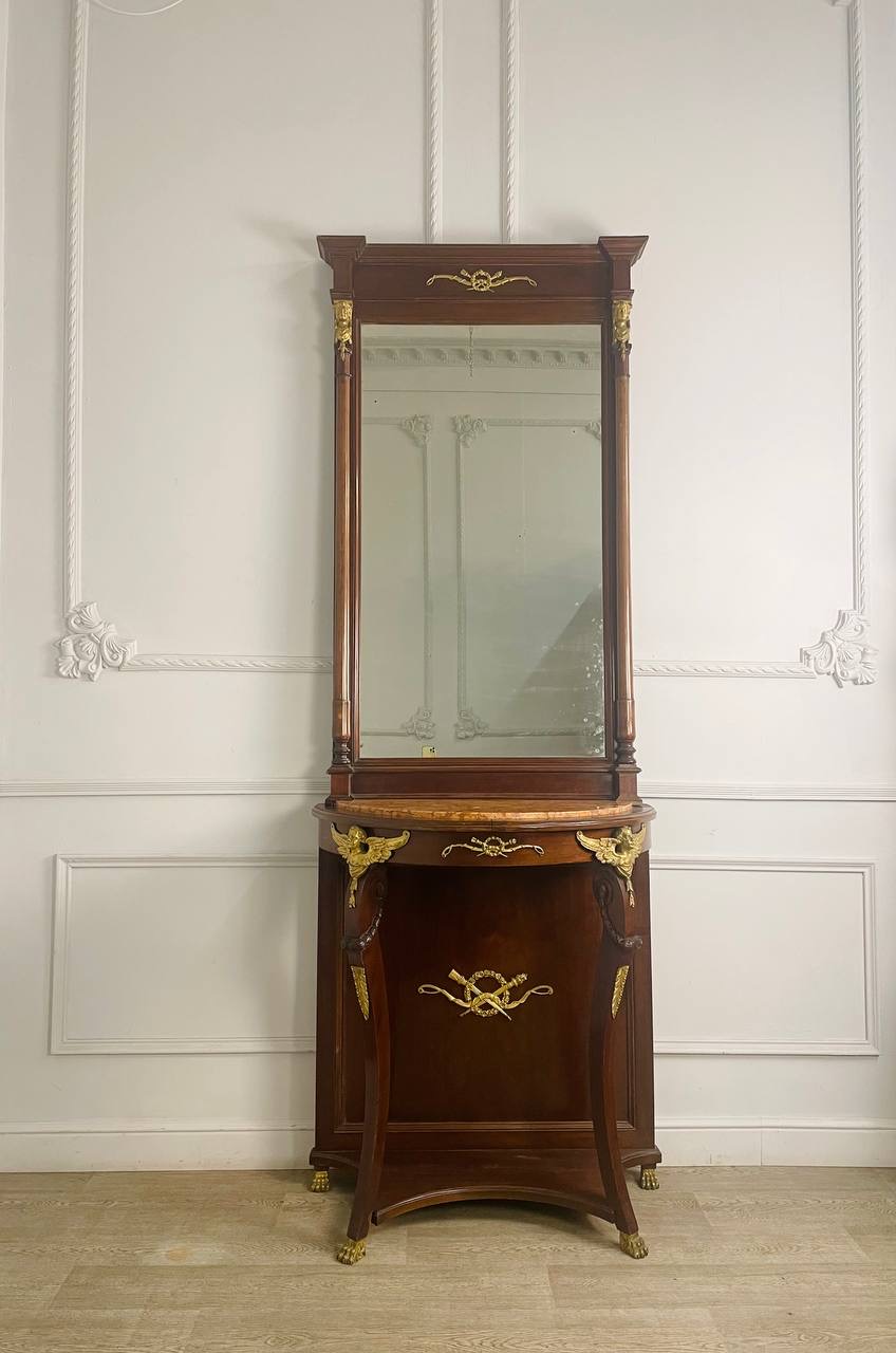 Антикварное зеркало с консолью Ампир