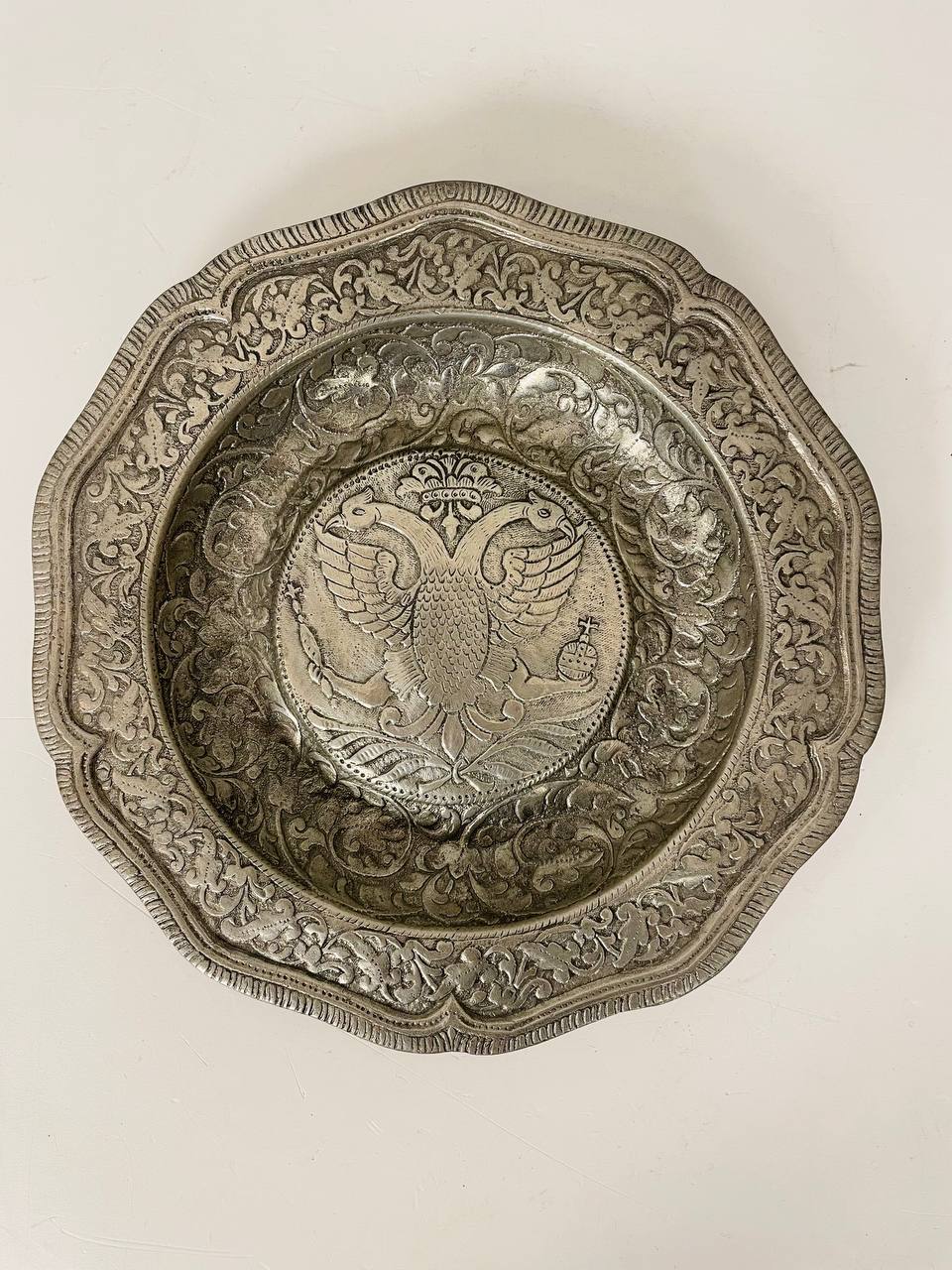 Антикварное блюдо «Двуглавый орёл»