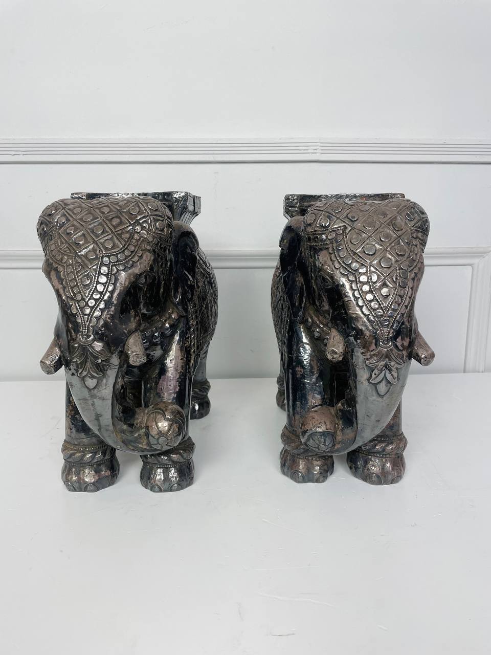 Парные подставки-слоны