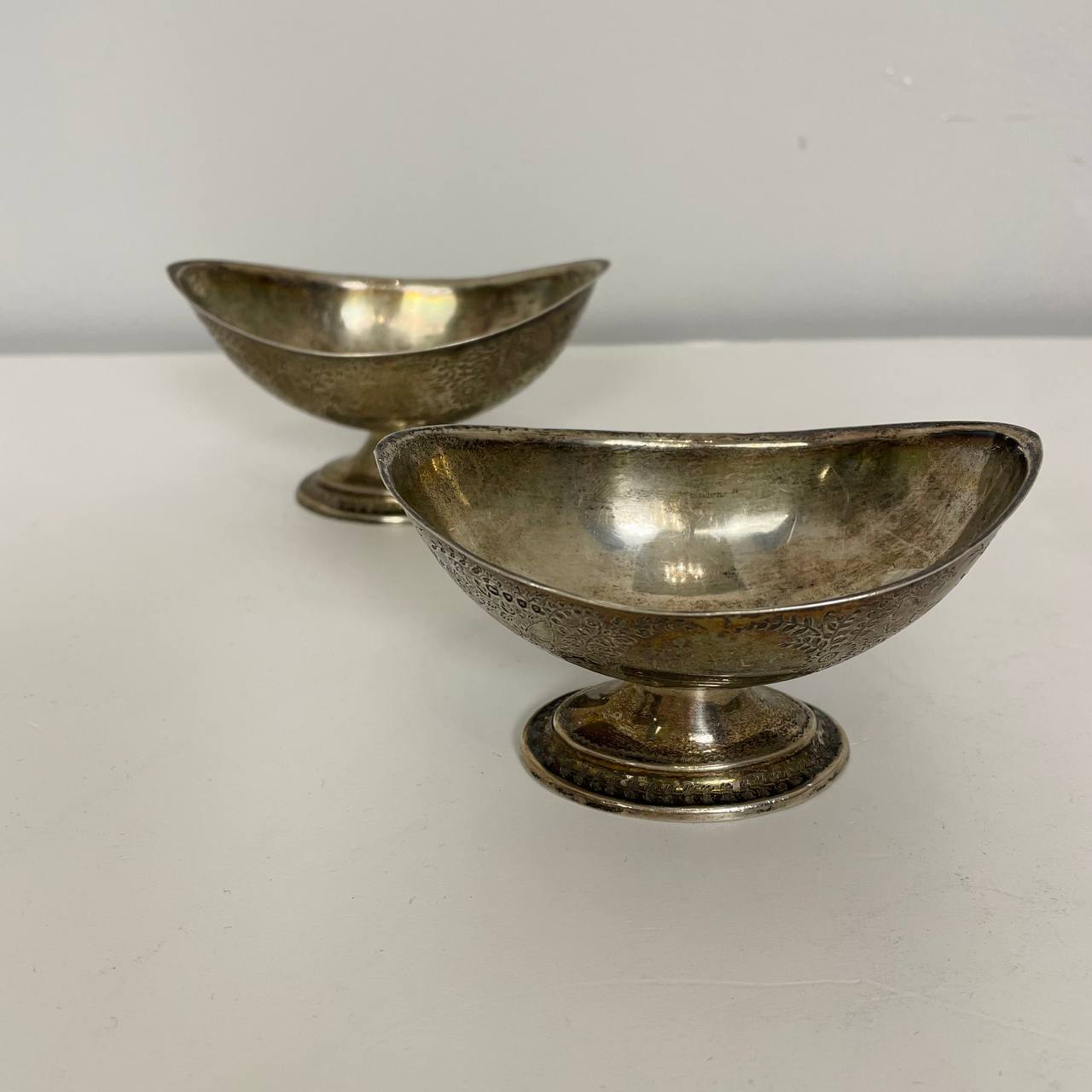 Пара солонок начала XX века