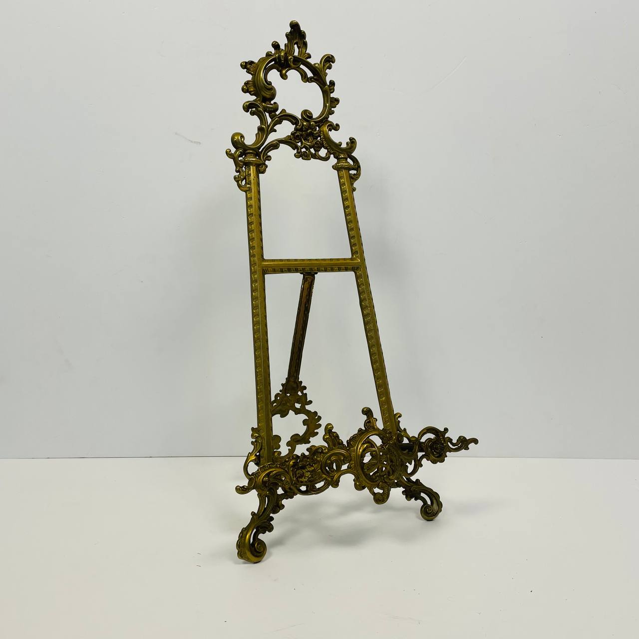 Антикварная подставка