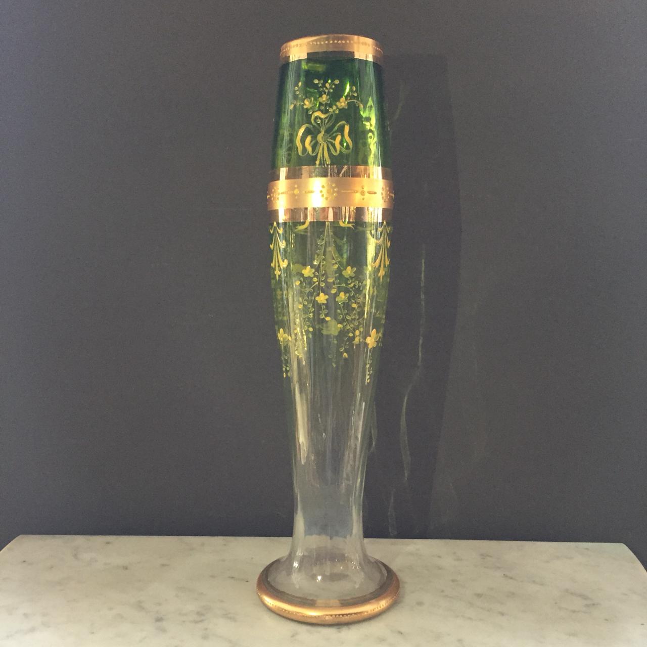 Ваза из хрусталя с ручной росписью, XX век.