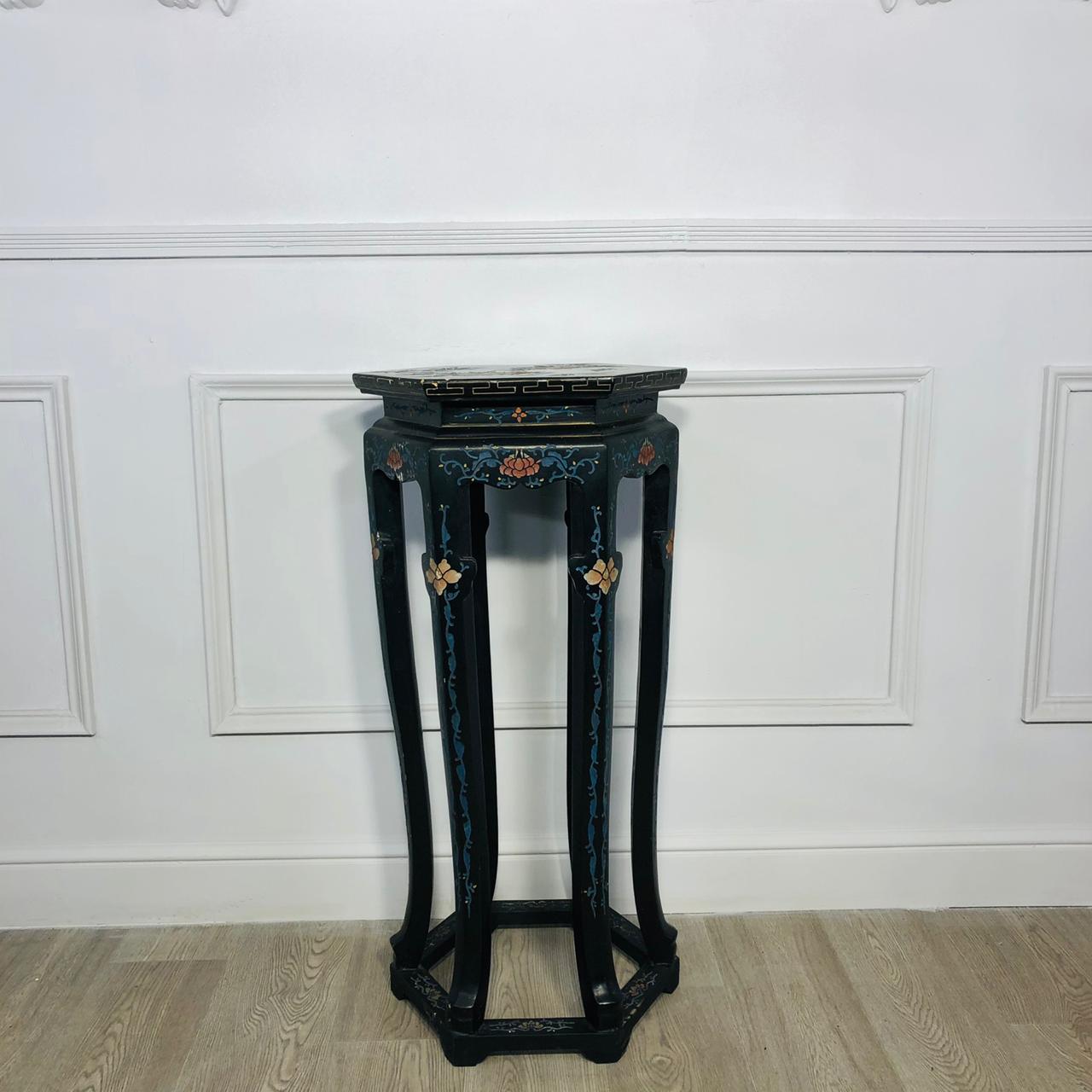 Большая антикварная Подставка в стиле Шинуазри первой половины XX века.