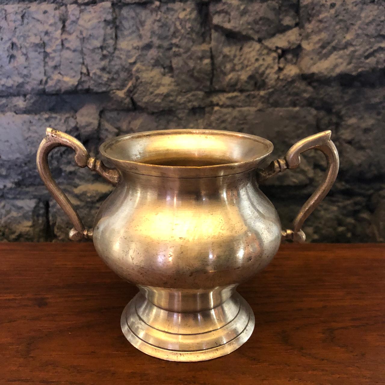 Сахарница антикварная.