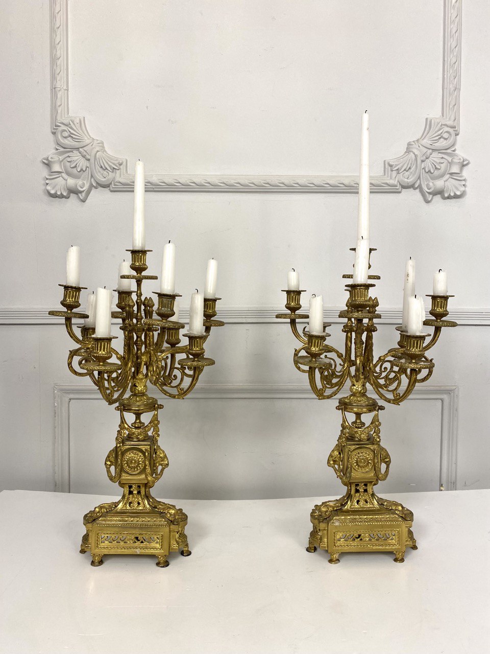 Подсвечники