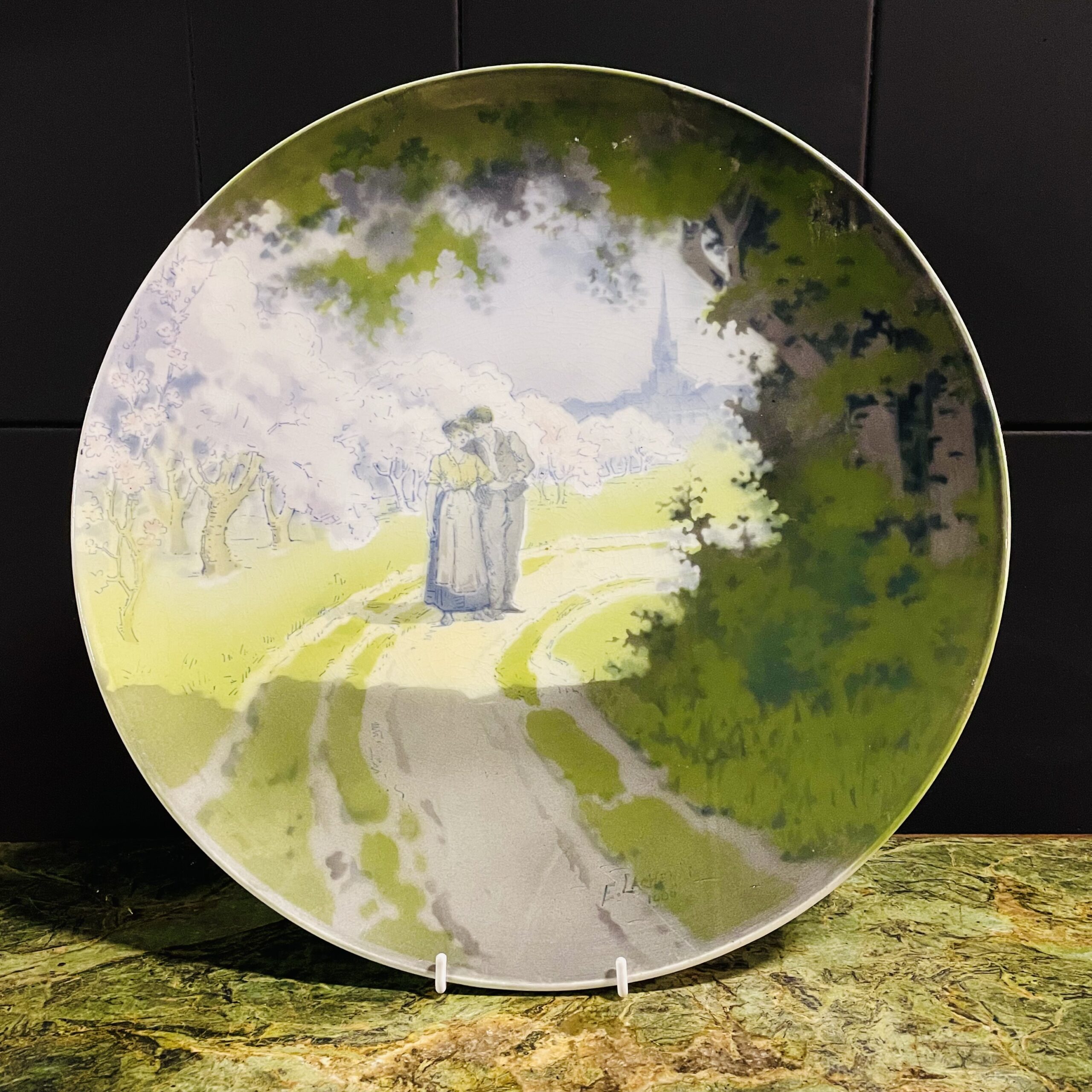 Антикварное блюдо.