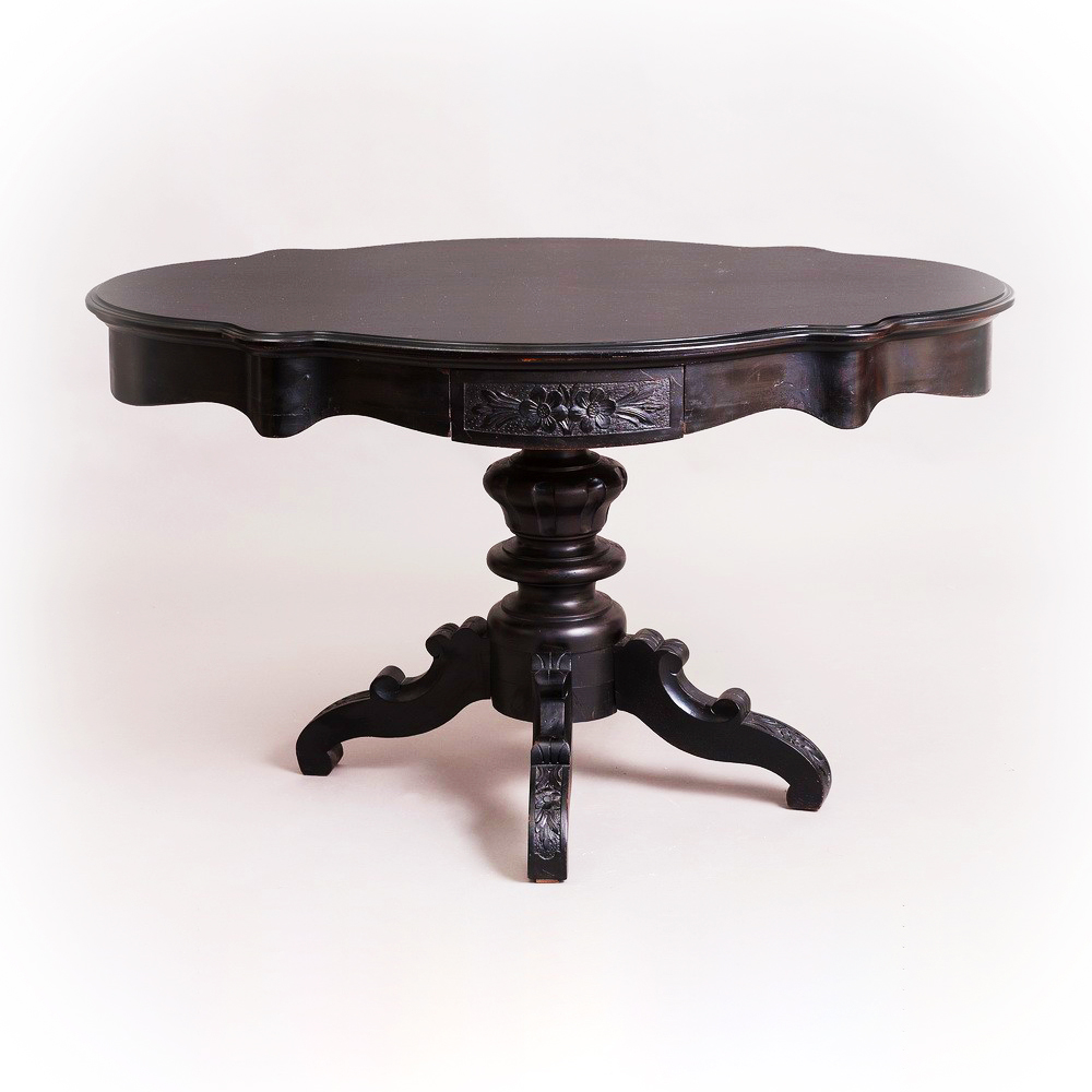 Антикварный стол-скрипка начала ХХ века.