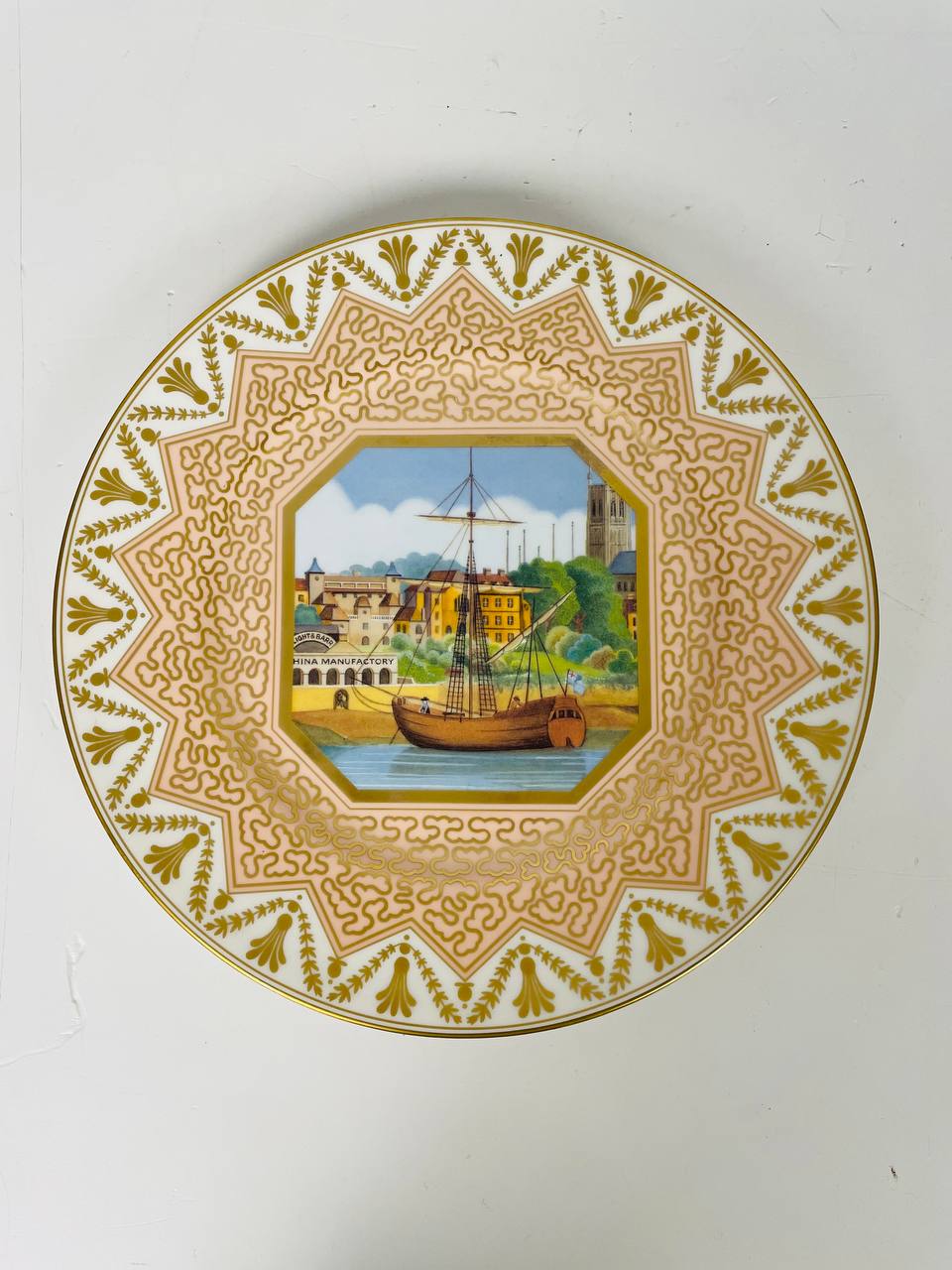 Коллекционная тарелочка Royal Worcester