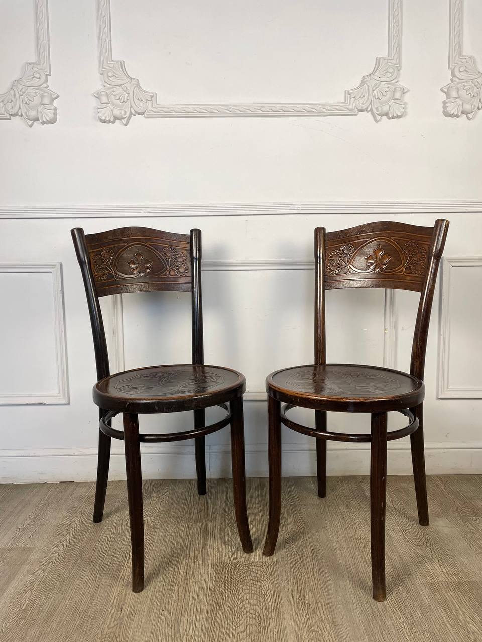 Пара антикварных стульев Ар-Нуво Thonet