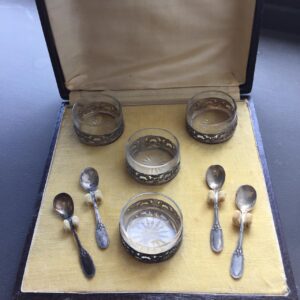 Набор из четырёх антикварных солонок XIX-XX вв, Франция
