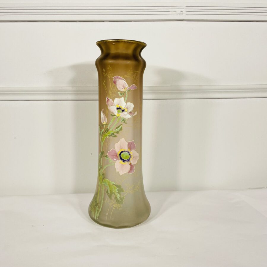 Большая ваза в стиле Ар Нуво начала XX века Франция.