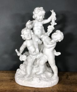 Скульптура "Дети с виноградной лозой" XIX-XX век