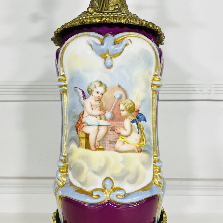 Керосиновая лампа конца XIX века из Франции.